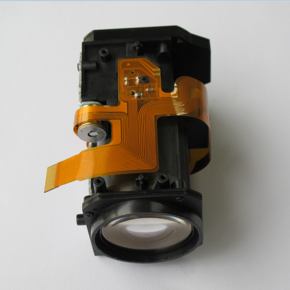 12x optical zoom lens